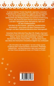 Ein oranges Design mit weißen Texten beschreibt das Zusammenleben mit Haustieren und erwähnt Katzen und einen Hund. Oben ist ein dekoratives Muster. Unten sind Pfotenabdrücke und ein Barcode.