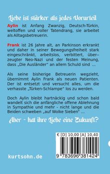 "Liebe ist stärker als jedes Vorurteil" und "Aber - hat ihre Liebe eine Zukunft?" stehen oben und unten auf einem blauen Hintergrund.