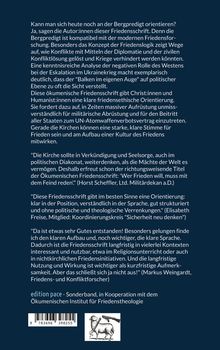 Texte diskutieren die Relevanz der Bergpredigt für moderne Friedensforschung und die Rolle der Kirchen für den Frieden.
