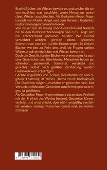 Ein Text informiert über die Bedeutung und Gefahren von Bücherverbrennungen, deren Muster und die Kraft des Wortes. Unten ist ein Barcode.