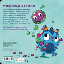 MONSTERMÄSSIG NIEDLICH! Kuschelbert und Krabbel auf Dachboden, Pudding, Schaum, Monsterchen. Illustration: Ein blaues Monster mit Flasche.