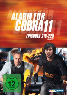 "Alarm für Cobra 11, Episoden 215-220, Staffel 27" steht auf einem dynamischen, feurigen Hintergrund. Zwei Polizisten rennen.