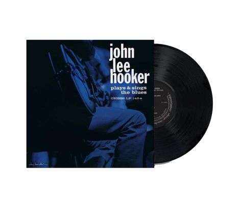 Schrift: "john lee hooker plays & sings the blues, CHESS LP 1454." Eine Person spielt Gitarre in dunkelblauer Beleuchtung.