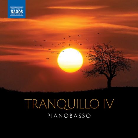 Text: "TRANQUILLO IV PIANOBASSO." Silhouette eines Baums vor einem Sonnenuntergang mit Vögeln am Himmel.