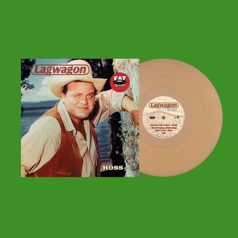 Cover eines Albums mit "Lagwagon", "FAT 35 YEARS", "HOSS". Ein Mann in Cowboy-Kleidung lehnt an einem Baum.
