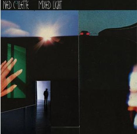 Text: "Ned Collette, Mixed Light". Eine Hand ragt in Richtung eines hellen Lichts. Eine Person geht durch einen Türrahmen.