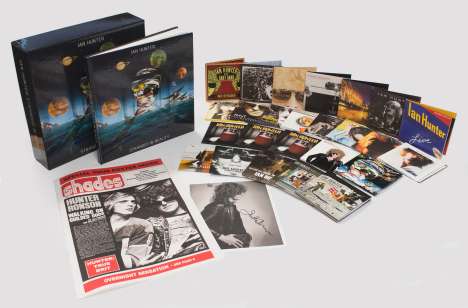 Ian Hunter: Stranded In Reality (Limited-Edition-Boxset), 28 CDs und 2 DVDs