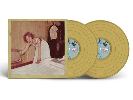 Labels: "DISC 1" und "DISC 2".  
Illustration: Frau im weißen Kleid, lehnt sich auf einen Fernseher, im Hintergrund hängt Kleidung.  
Goldene Schallplatten.