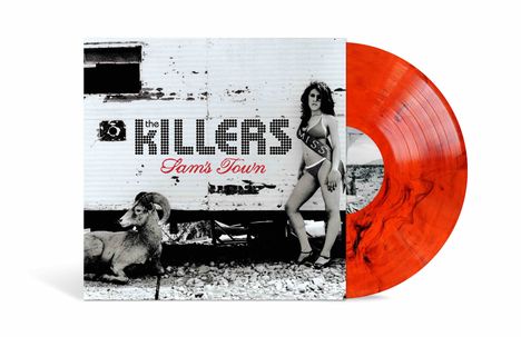 "The Killers Sam's Town" in stilisierter Schrift. Illustration: Frau in Bikini mit "Miss", Widder, rotes Vinyl.