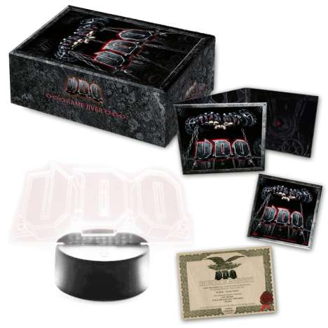 U.D.O.: Game Over (Limited Boxset), 1 CD und 1 Merchandise