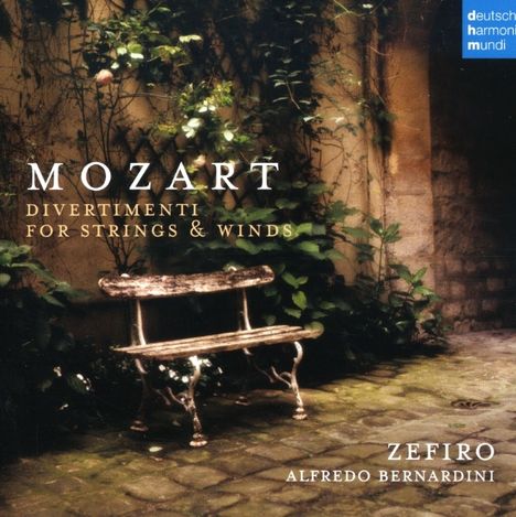 Wolfgang Amadeus Mozart (1756-1791): Divertimenti KV 131,205,251, CD