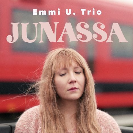 Emmi U.Trio: Junassa, CD