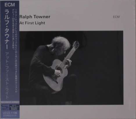 Ralph Towner (geb. 1940): At First Light (SHM-CD), CD