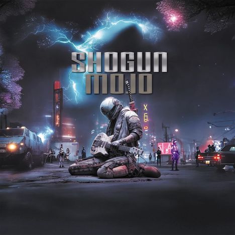 "SHOGUN MOJO", ein futuristischer Krieger kniet mit einer E-Gitarre, umgeben von neonbeleuchteter Stadt und Blitzen.