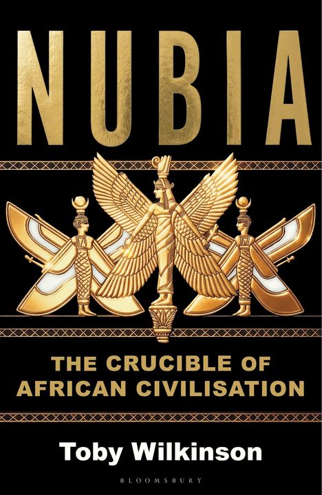„NUBIA“ in Gold auf Schwarz, darunter „The Crucible of African Civilisation“. Es zeigt goldene, geflügelte Figuren.