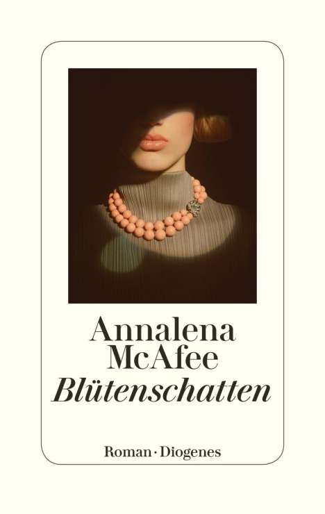 Annalena Mcafee: Blütenschatten, Buch