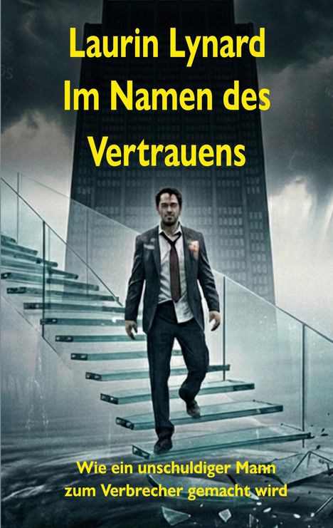 Ein Mann im Anzug mit geöffnetem Hemd steht vor einem dunklen Gebäude. Eine Glasstreppe und Wolken im Hintergrund.