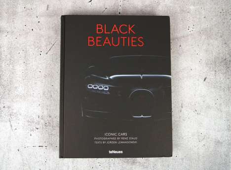 René Staud: Black Beauties, Buch