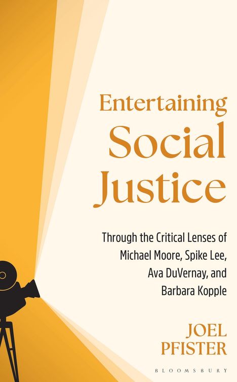 "Entertaining Social Justice" in großen Buchstaben. Links eine stilisierte schwarze Filmkamera auf orangem Hintergrund.