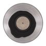 Eine Schallplatte mit grauer Mitte, schwarzer Vinylfläche. Texte: "PRIZE FIGHT", "SIDE A" und Trackliste.