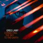 Greg Lamy: Connecting the Sky to the Earth. Dunkles Porträt mit dynamischen roten Lichtstreifen.
