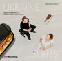 "UKRAINE SUITES" oben, "NATALIA GORDEYEVA violin", "MORTEN JESSEN composer and piano". Zwei Personen, Geige, Flügel.