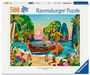 500 Ravensburger Puzzle. Illustration mit Affen auf Booten, tropischen Pflanzen, und bunten Klippen am Strand.