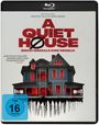 "A Quiet House", darunter "Brich niemals ihre Regeln". Ein großes altes Haus mit roten Fenstern. FSK 16.