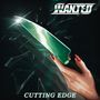 Text "WANTED" oben, "CUTTING EDGE" unten. Eine Hand mit roten Nägeln hält ein glänzendes Messer, umgeben von Glassplittern.