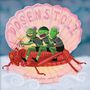 „Dosenstolz“ ist in großen Buchstaben auf einer großen Muschel. Darunter steht klein „Die Gedanken sind Brei“. Drei grüne Figuren reiten auf einer Heuschrecke.