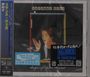 "NEW MUSIC FRIDAYS" und "90年代ロックよ蘇れ!" sind hervorgehoben. Bild zeigt eine Frau vor einem dunklen Hintergrund.