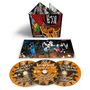 Texte: 'Levellers', 'Levelling the land', CD-Titel. Illustration: Buntes Albumcover mit Bandfoto und drei CDs davor.