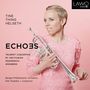 "ECHOES Trumpet Concertos by Arutiunian, Penderecki, Weinberg. Tine Thing Helseth mit Trompete vor rosa Hintergrund."