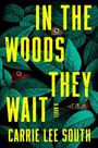 „IN THE WOODS THEY WAIT“ von Carrie Lee South. Blätter mit aufmerksamen Augen zwischen den Blättern.
