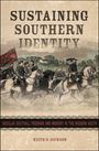 Text: "Sustaining Southern Identity" und "Douglas Southall Freeman and Memory in the Modern South". Illustration: Reiter mit Flagge.