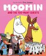 „Moomin and the Too-Many Guests“ - Zwei große Cartoonfiguren umgeben von kleineren, skurrilen Charakteren.