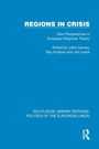 "REGIONS IN CRISIS" in großer Schrift, darunter Autoren und Editionstext. Blaues Cover mit weißem Routledge-Logo unten rechts.