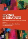Text: LIVING LITERATURE, SHARING MEANING AND EXPERIENCE IN THE A LEVEL CLASSROOM, Edited by Richard Jacobs, Sean McEvoy and Martin Nichols. Buntes Profil-Silhouetten-Design.