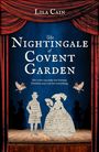 Buchtitel: "The Nightingale of Covent Garden". Silhouetten auf der Bühne, ein Mann und eine Frau. Rote Vorhänge, zwei Vögel.