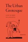 "The Urban Grotesque: Life & Debt in Jakarta" von Doreen Lee. Illustration: Figur trägt andere Figur mit offenem Mund.