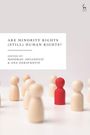 „Are Minority Rights (Still) Human Rights?“, bearbeitet von Miodrag Jovanović und Ana Zdravković. Rotes Püppchen zwischen hellen Figuren.