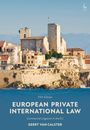 Text: "Fifth Edition. European Private International Law. Commercial Litigation in the EU. Geert Van Calster."  
Eine Küstenstadt mit Festung und blauem Meer.