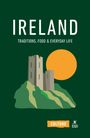 Text: "IRELAND", "TRADITIONS, FOOD & EVERYDAY LIFE", "CULTURE". Illustration: Burg auf Hügel, orange Sonne im Hintergrund.
