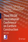 „Third RILEM International Conference on Earthen Construction ICEC 2026“, rote Hintergrundgrafik, RILEM-Logo.