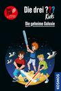 „Die drei ??? Kids: Die geheime Galaxie“. Drei Kinder mit Lichtschwertern und Raumschiffen im Weltraum.