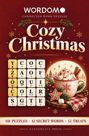 "Cozy Christmas" in festlicher Schrift, darunter ein Buchstabengitter. Eine Tasse Kakao mit Marshmallows und Keksen.