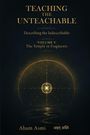 "TEACHING THE UNTEACHABLE", "Describing the Indescribable", "VOLUME V The Temple in Fragments", Name unten. Goldenes Muster.