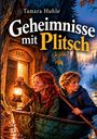 „Tamara Huhle, Geheimnisse mit Plitsch, 1926“. Zwei Kinder in einem Boot, eines hält eine Laterne, umgeben von einem Wald.