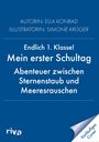 Text: "Autorin: Ella Konrad, Illustratorin: Simone Krüger. Endlich 1. Klasse! Mein erster Schultag. Abenteuer zwischen Sternenstaub und Meeresrauschen". Blaues Design mit "riva" Logo und Hinweis "Vorläufiges Cover".