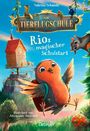 "Die Tierflugschule: Rios magischer Schulstart". Ein fröhlicher, fliegender Vogel vor einem Baumhaus. Bunte, comicartige Illustration.